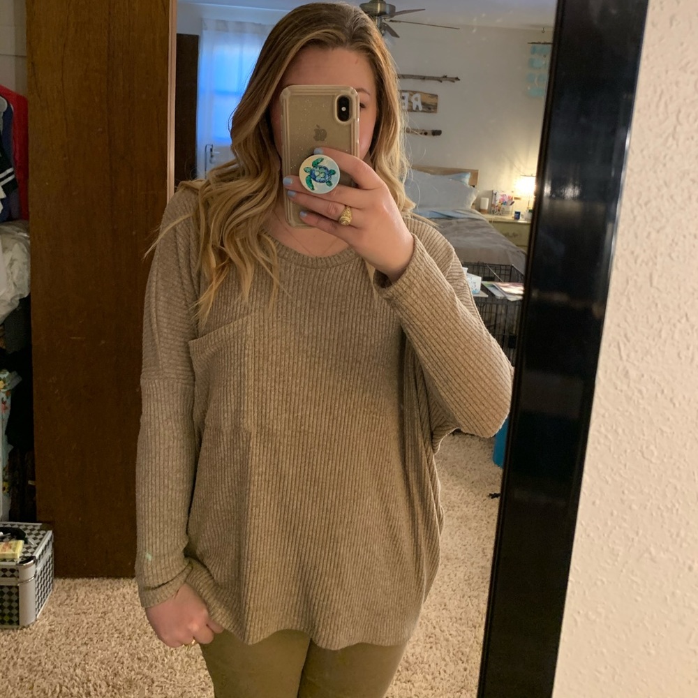 Carly Jean Carson pocket blouse